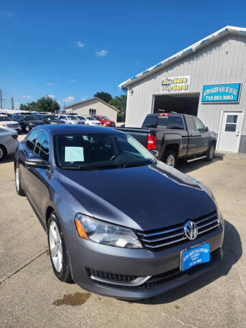 2013 Volkswagen Passat SE PZEV