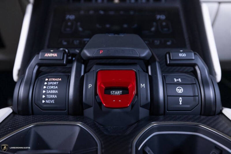 2024 Lamborghini Urus S