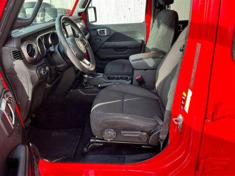 2023 Jeep Gladiator Overland