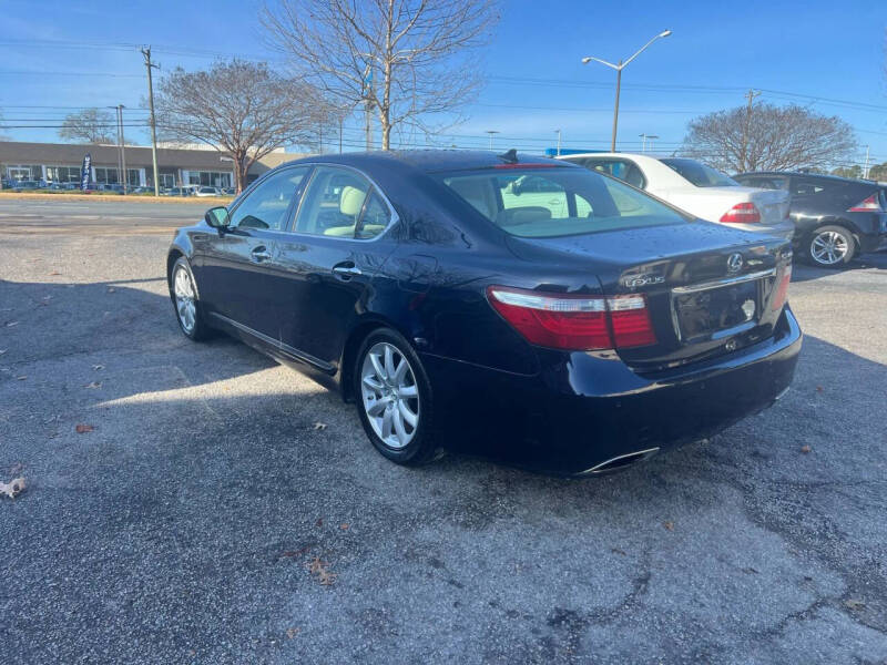 2007 Lexus LS 460