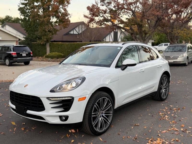 2017 Porsche Macan S