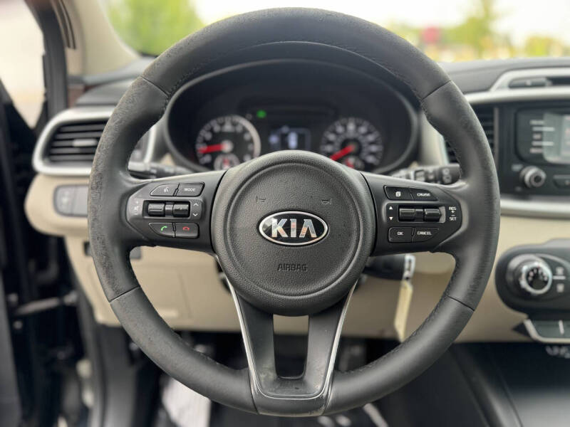 2016 Kia Sorento LX