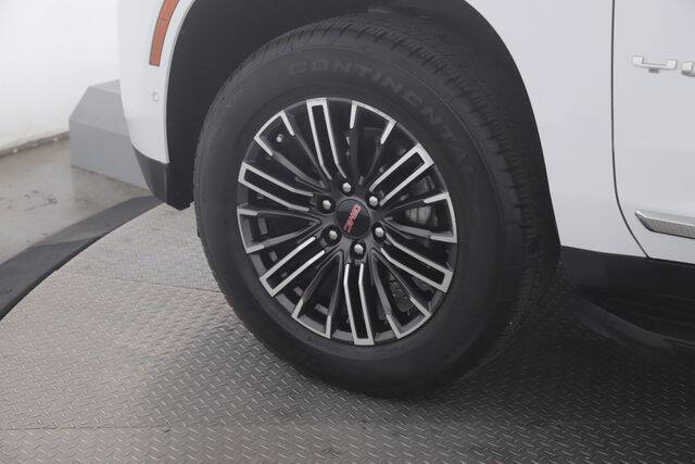 2025 GMC Yukon Elevation
