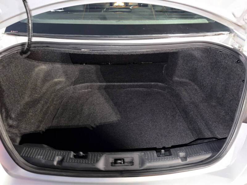 2017 Ford Taurus SEL