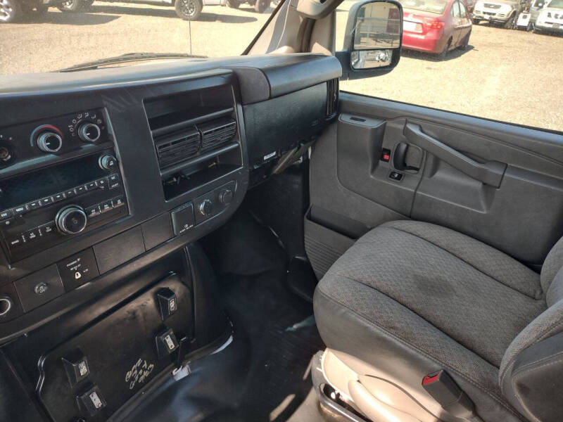 2016 Chevrolet Express 2500