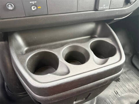 2024 GMC Savana 2500