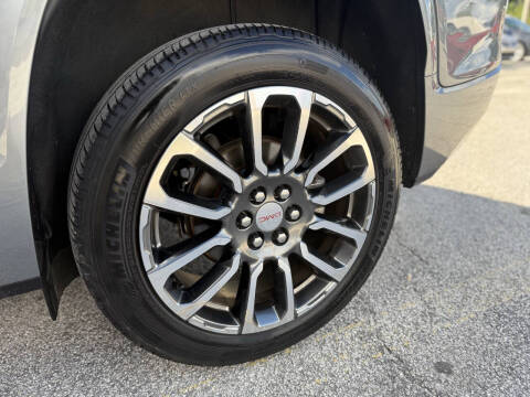 2020 GMC Acadia Denali