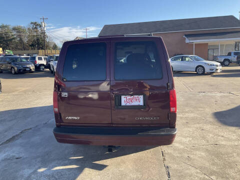 2005 Chevrolet Astro