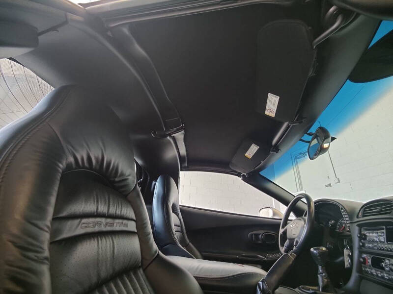 2004 Chevrolet Corvette