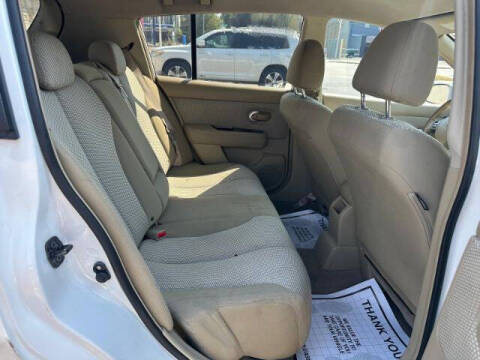 2009 Nissan Versa 1.8 SL