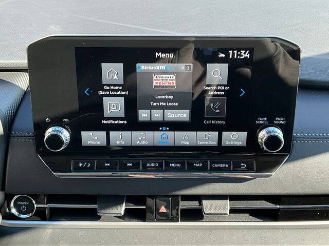 2025 Mitsubishi Outlander PHEV SE