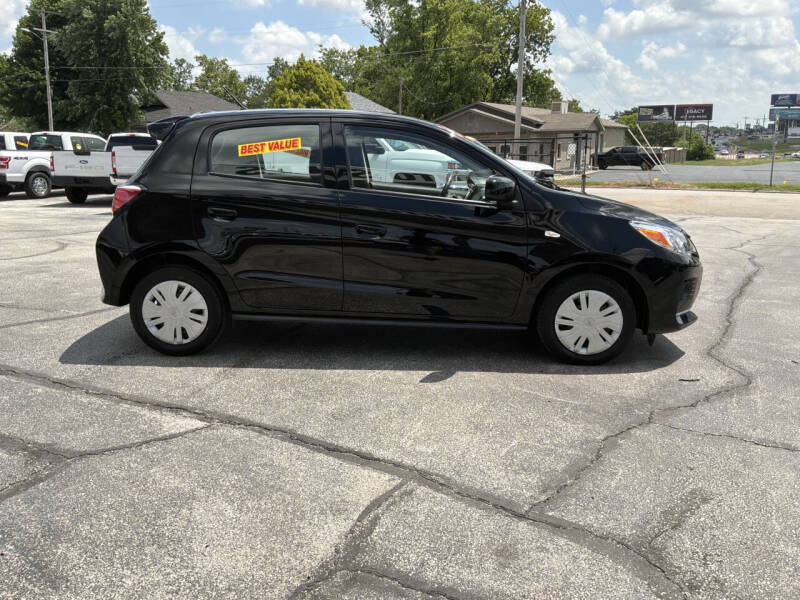 2024 Mitsubishi Mirage ES