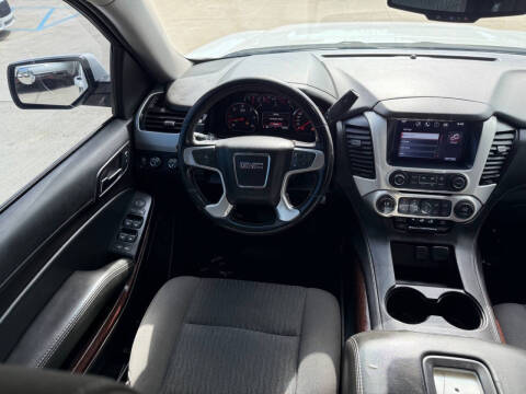 2016 GMC Yukon XL SLE