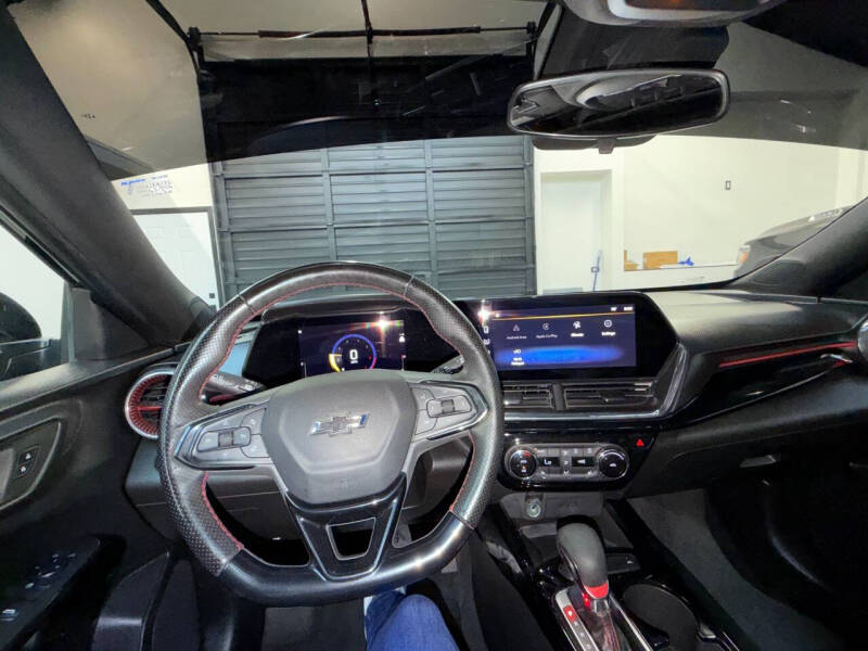 2025 Chevrolet Trax RS