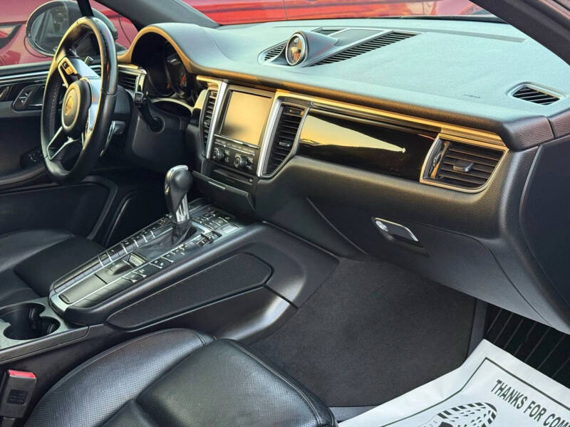 2016 Porsche Macan S