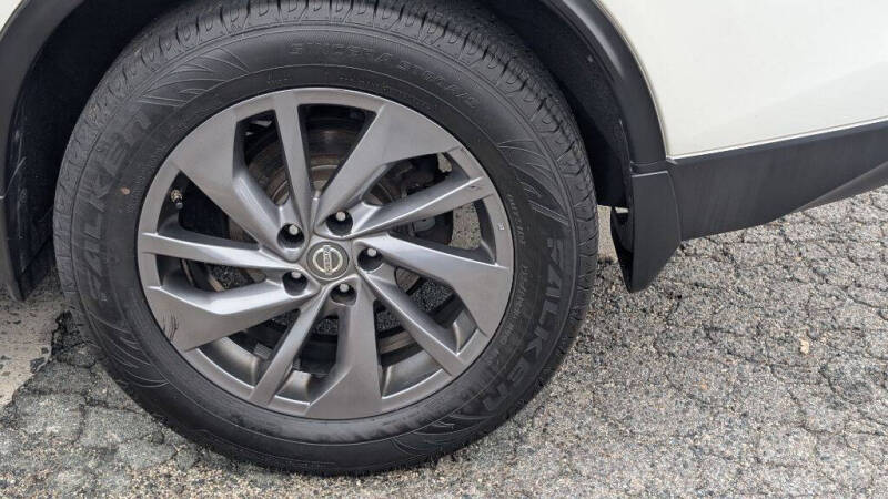 2016 Nissan Rogue S