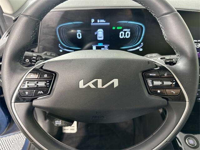 2023 Kia Niro EX Touring