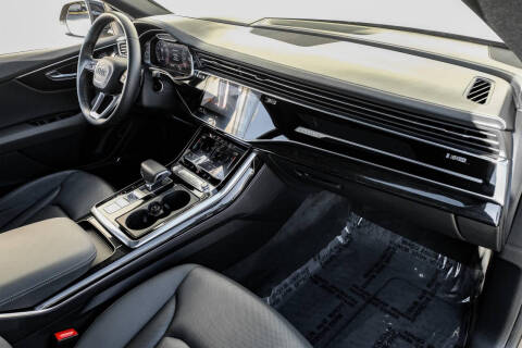 2019 Audi Q8 quattro Prestige 55 TFSI