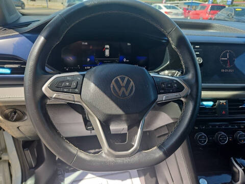 2024 Volkswagen Taos SE