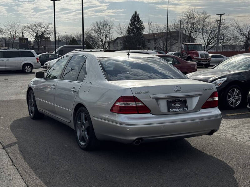 2005 Lexus LS 430
