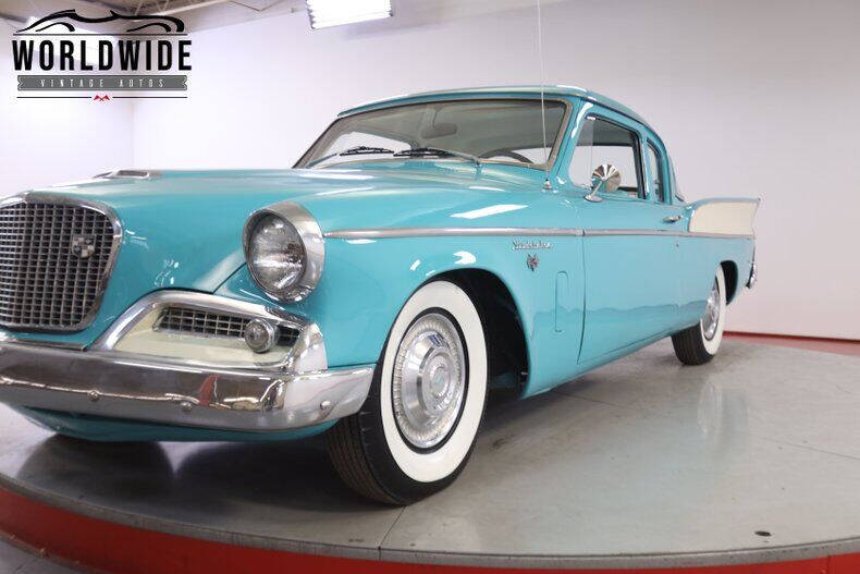 1957 Studebaker Silver Hawk