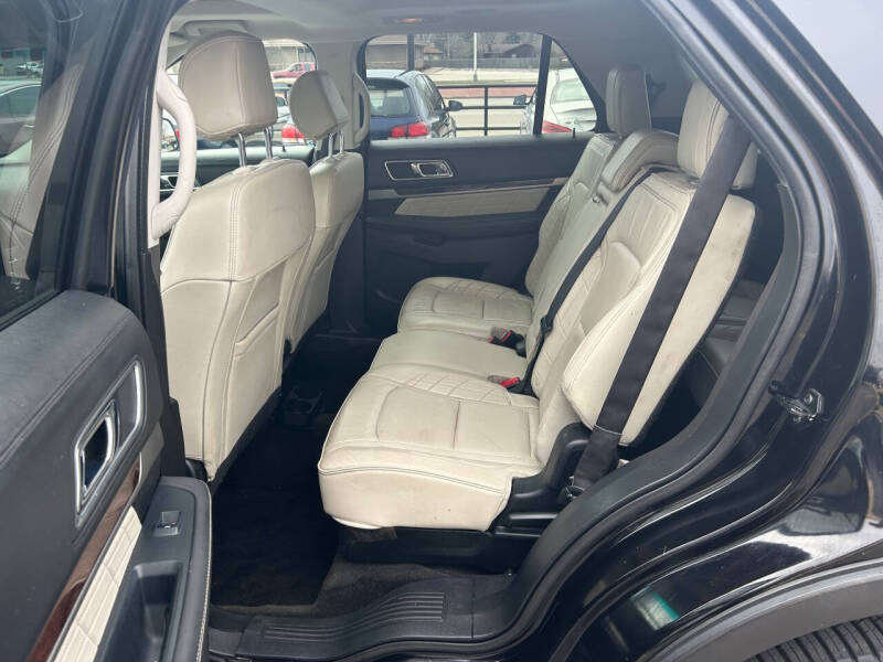 2016 Ford Explorer Platinum