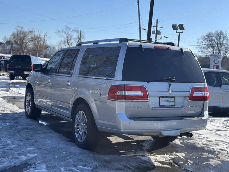 2010 Lincoln Navigator L