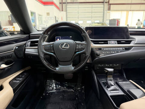 2019 Lexus ES 350