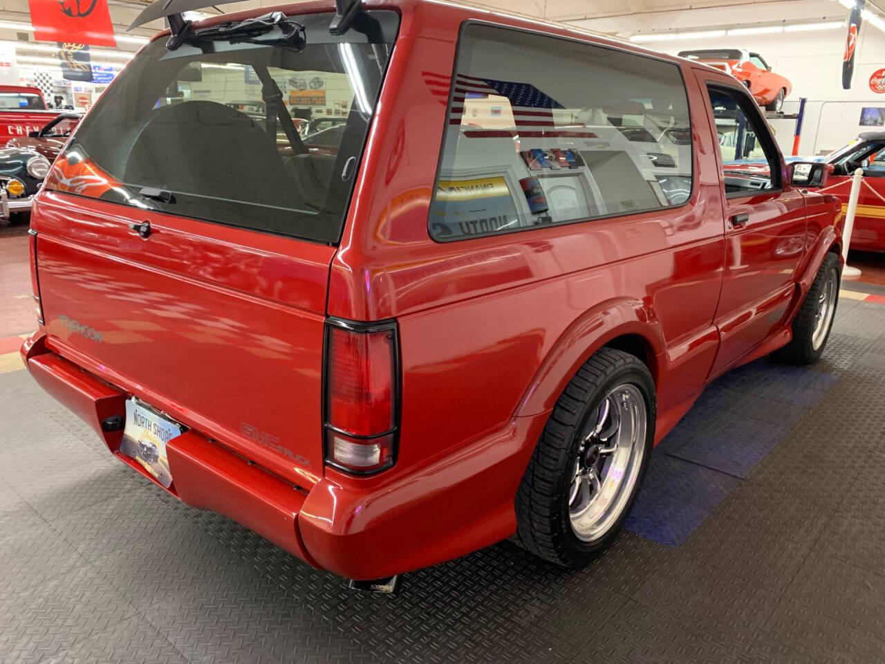 1992 GMC Typhoon 9