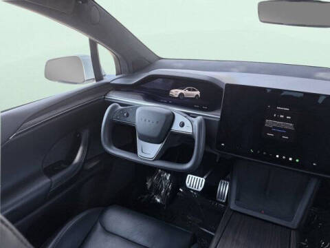 2023 Tesla Model X Standard Range