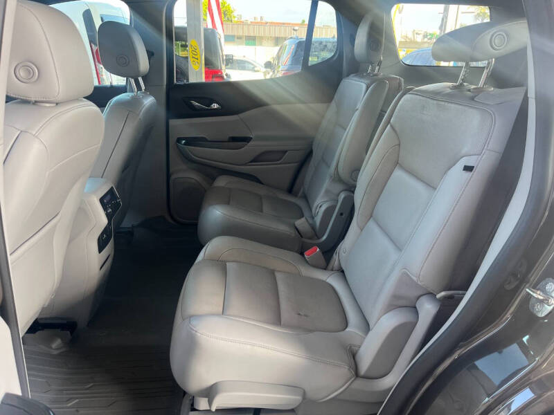 2019 GMC Acadia SLT-1