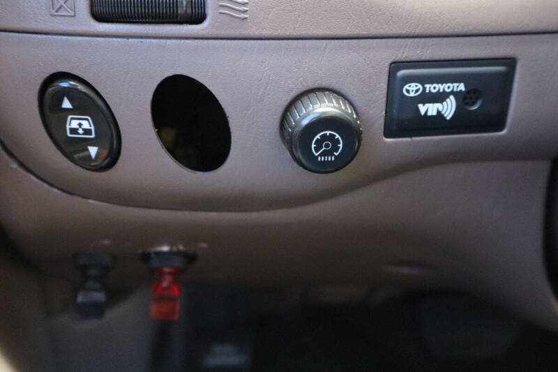 2003 Toyota Sequoia Limited