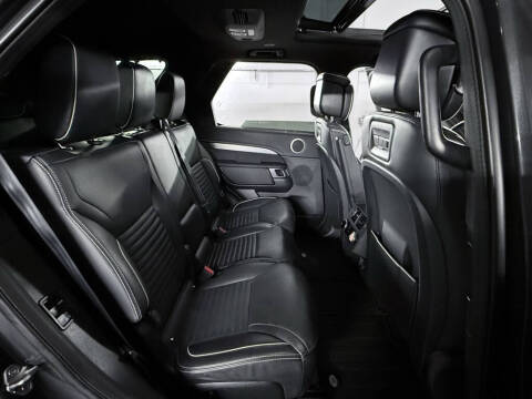 2022 Land Rover Discovery P360 HSE R-Dynamic