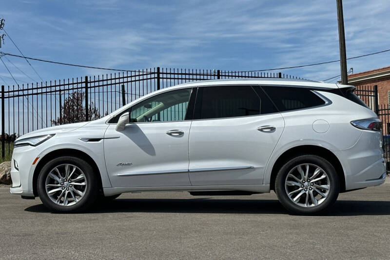 2023 Buick Enclave Avenir