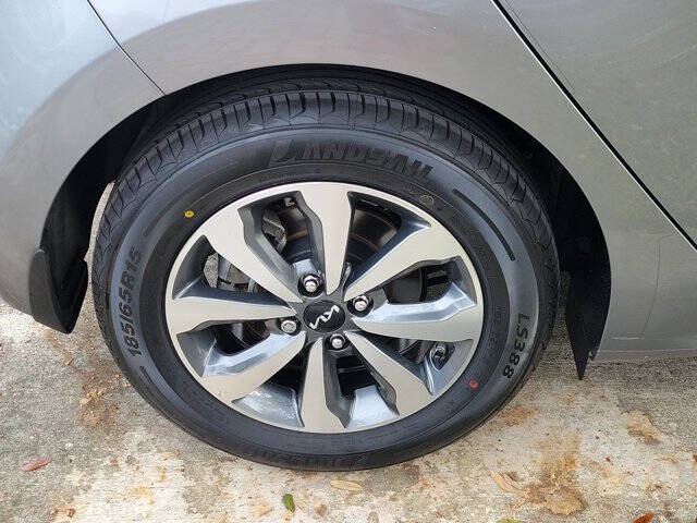 2023 Kia Rio 5-Door S