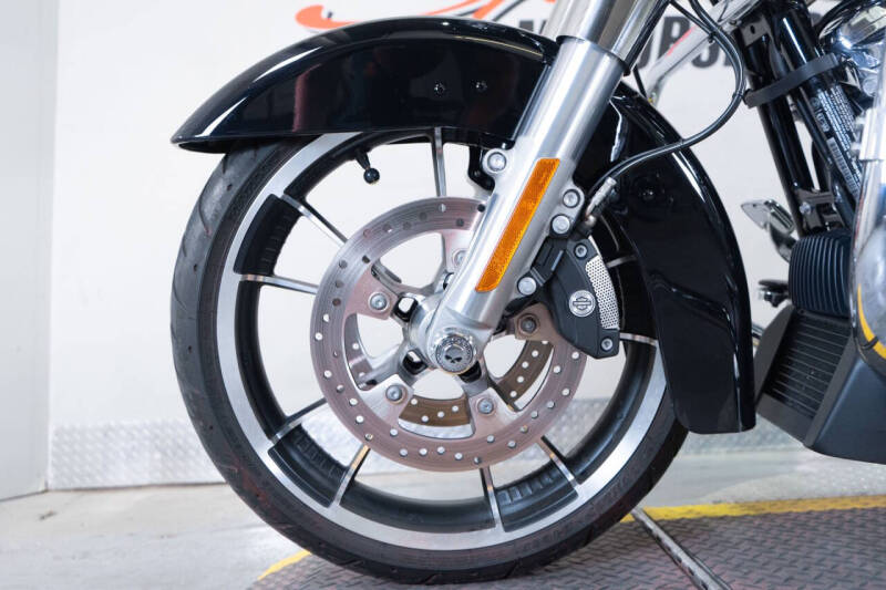 2021 Harley-Davidson Street Glide