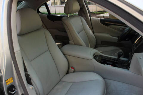 2007 Lexus LS 460