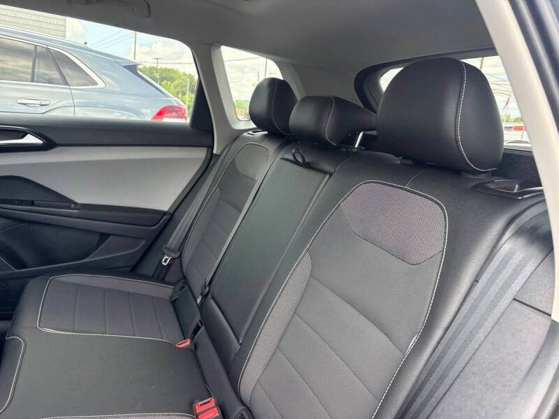 2023 Volkswagen Taos SE