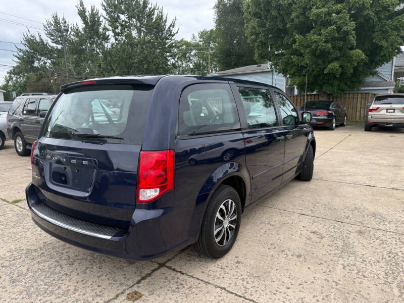 2013 Dodge Grand Caravan American Value Package