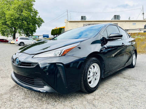 2019 Toyota Prius LE