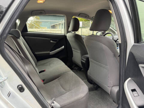 2012 Toyota Prius Two