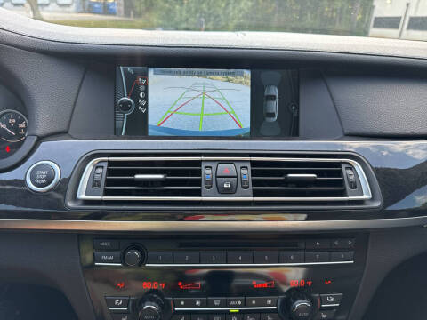 2011 BMW 7 Series 750i