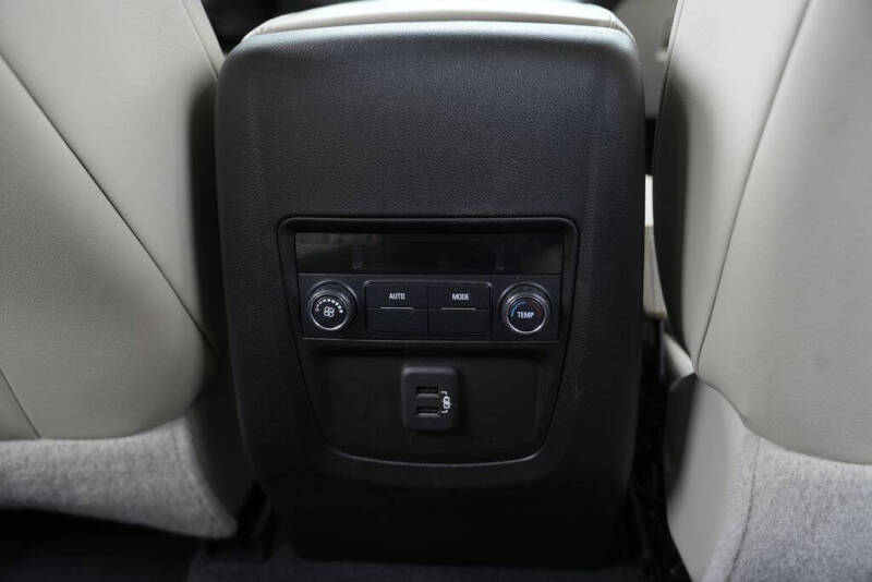 2019 Buick Enclave Essence