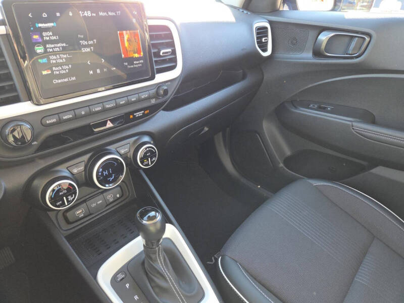 2024 Hyundai Venue Limited