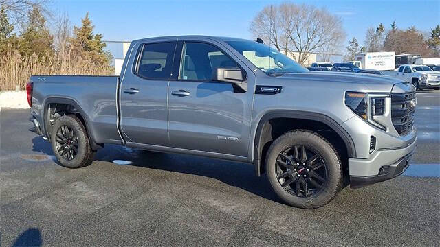 2026 GMC Sierra 1500 Elevation Standard