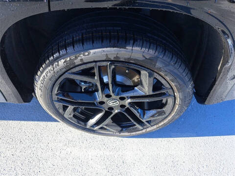 2025 Volkswagen Tiguan SE R-Line Black 4Motion