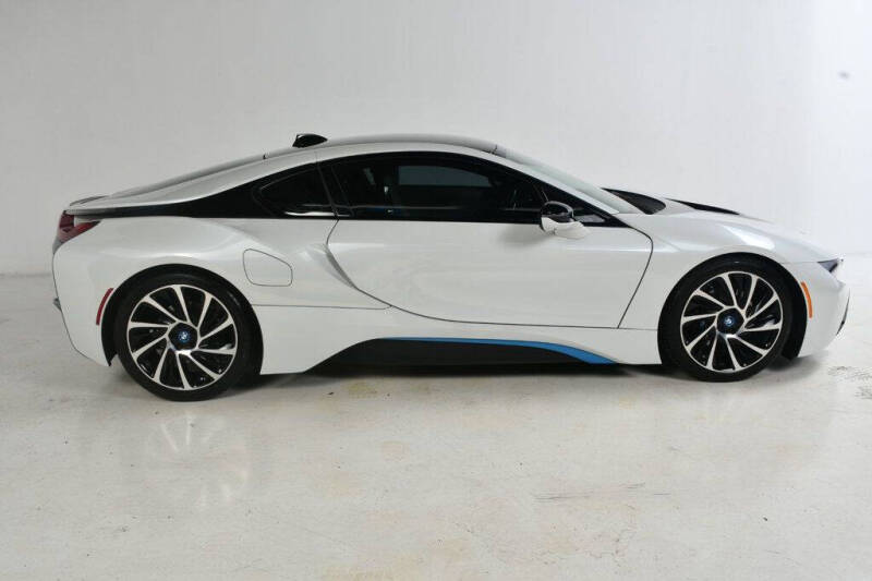 2015 BMW i8