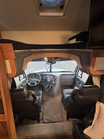 2006 Freightliner Haulmark