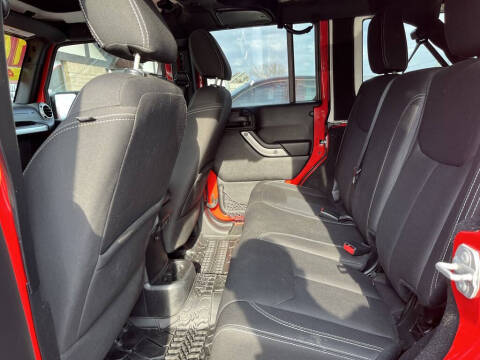 2016 Jeep Wrangler Unlimited Sahara