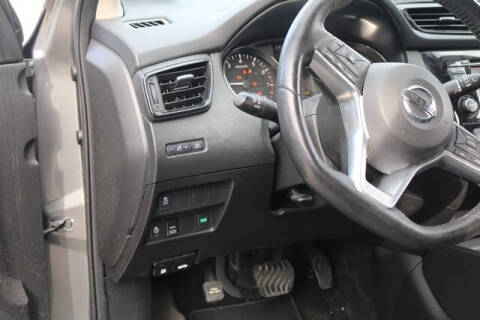 2017 Nissan Rogue Sport SL